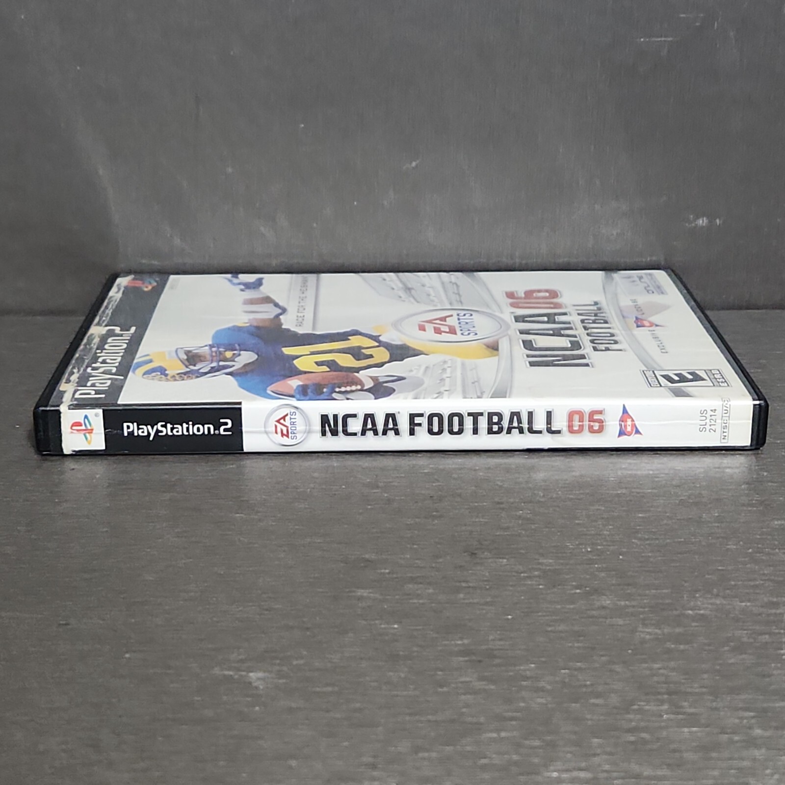 NCAA Football 06 Playstation 2 PS2 Complete Video Game