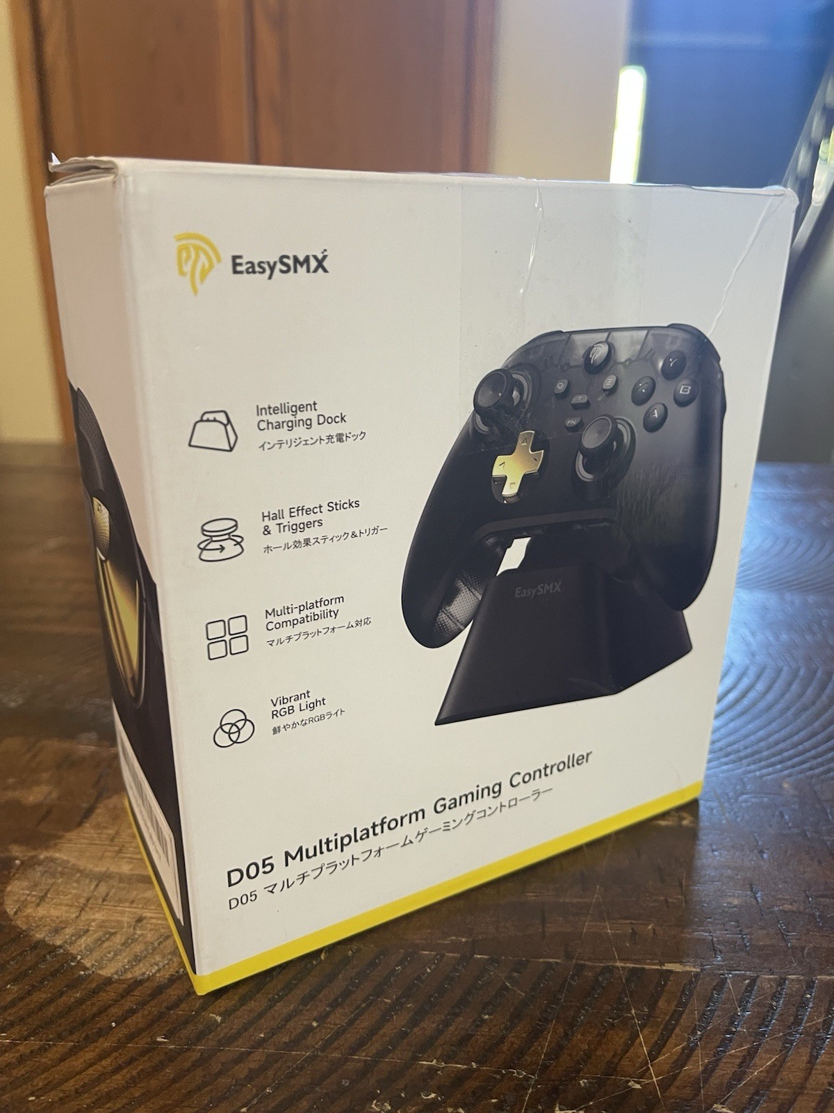 New EasySMX D05 Multi-Platform Gaming Controller With Charging Dock – Black