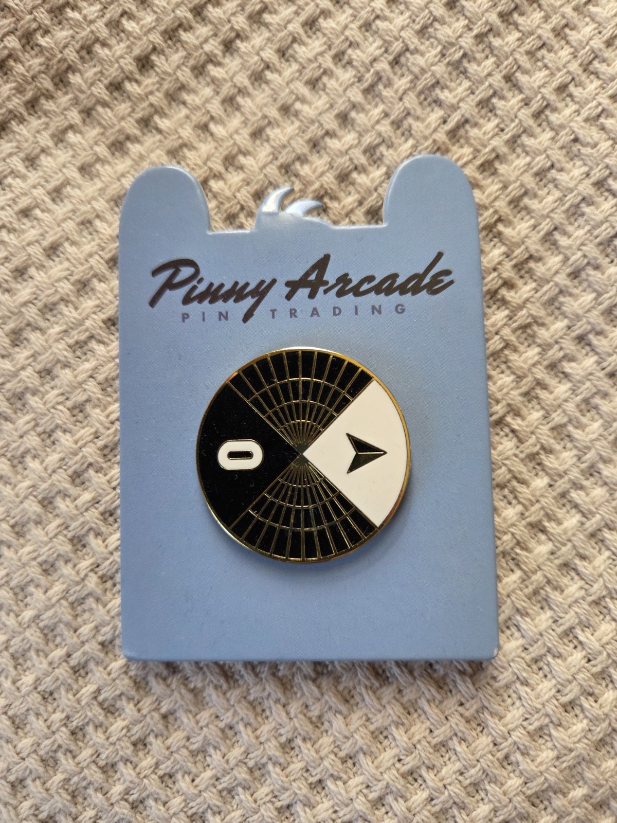 PAX East 2018 Pinny Arcade Exclusive Oculus Rift Pin Collectable USA Seller
