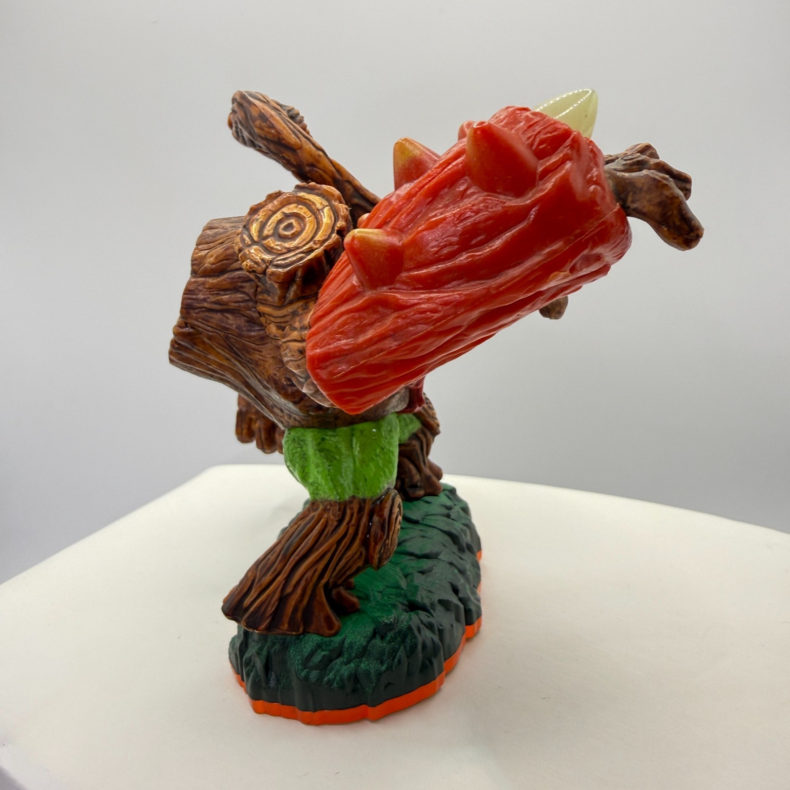 Skylanders Giants Tree Rex Life Element Figure