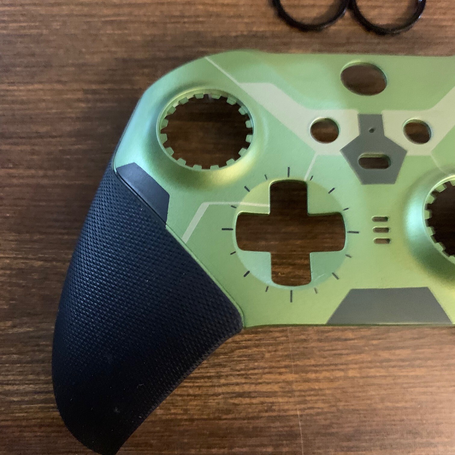 Xbox Elite Series 2 Controller Replacement Faceplate – Halo Infinite Edition