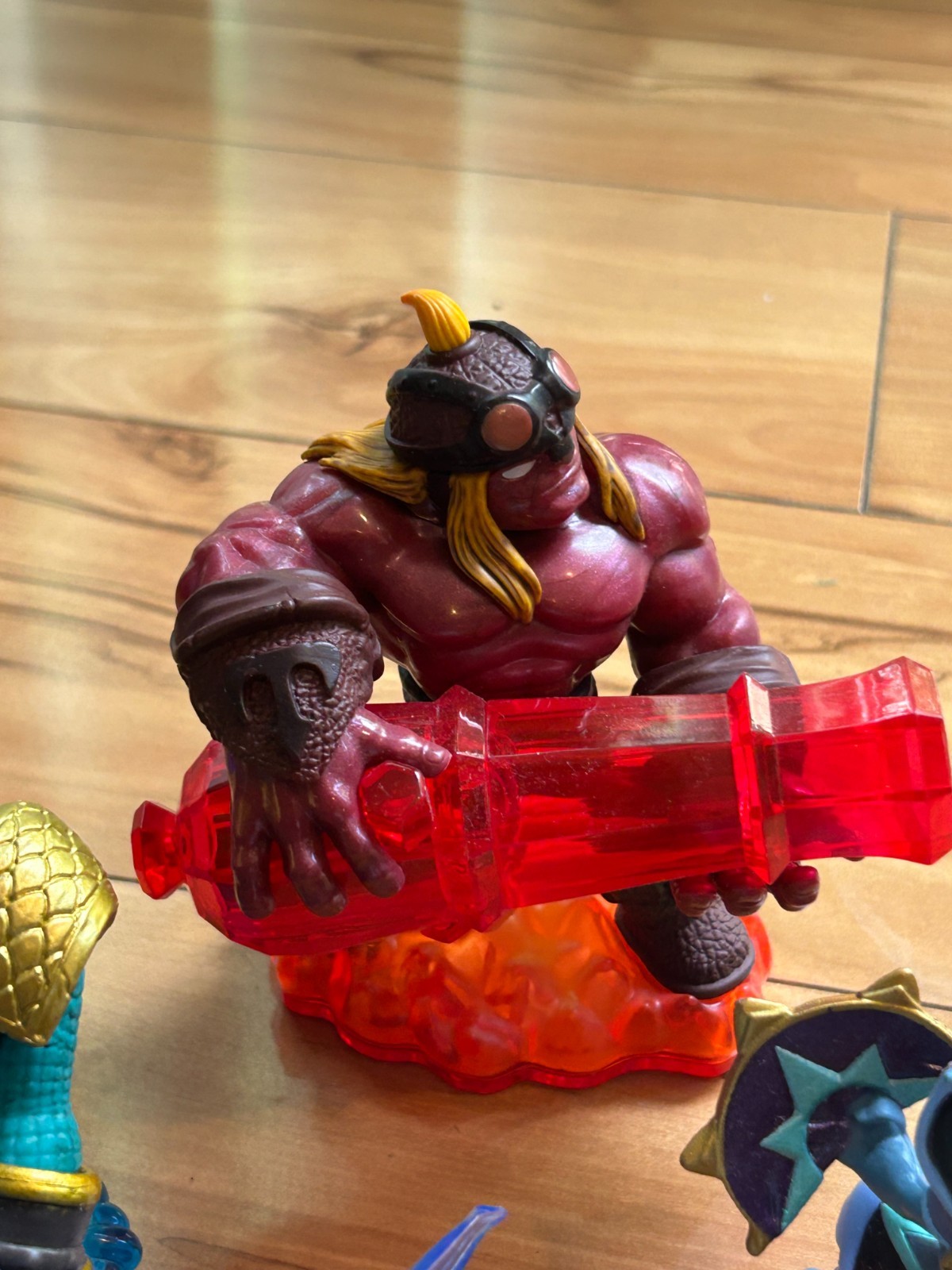 Activision Skylanders LOT of 23 FIGURES- Adventur, Giants, Swap Force, Trap Team
