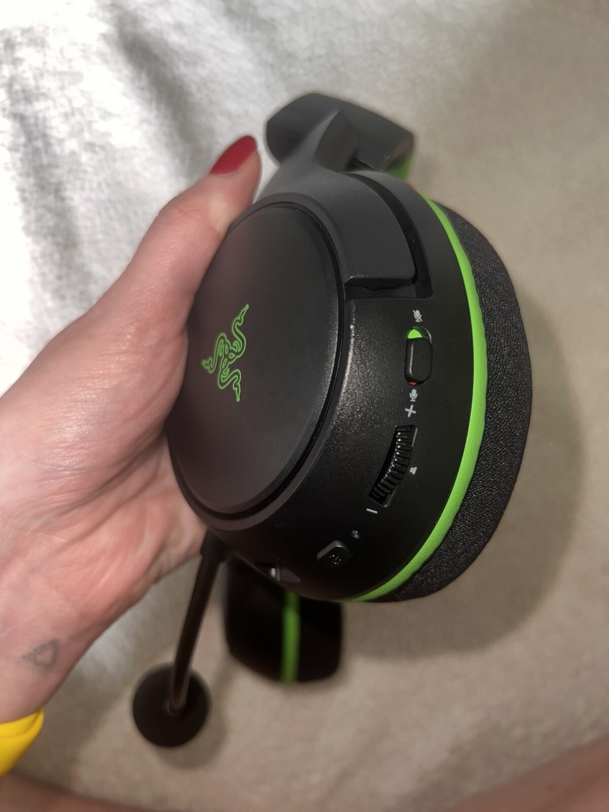 Razer Kaira Wireless Gaming Headset for Xbox Series X/S – Black/Green