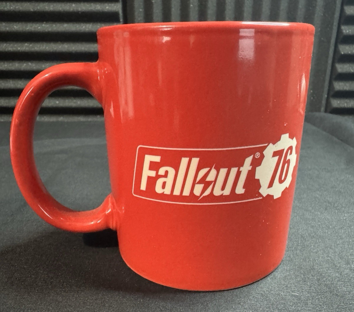 CultureFly Exclusive Fallout 76 Red Nuka World Ceramic 10 oz Coffee Mug 2019