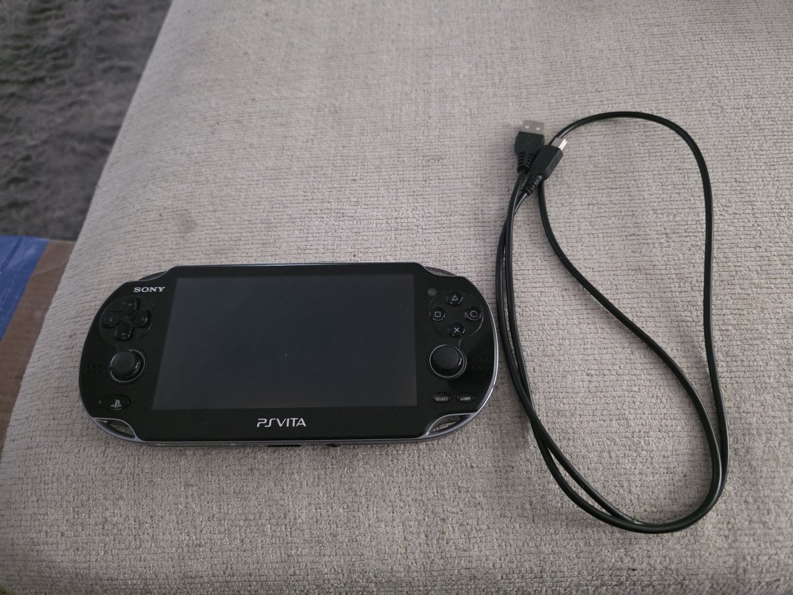 Sony Ps Vita PCH-1100 Crystal Black Model Console And Charger TESTED