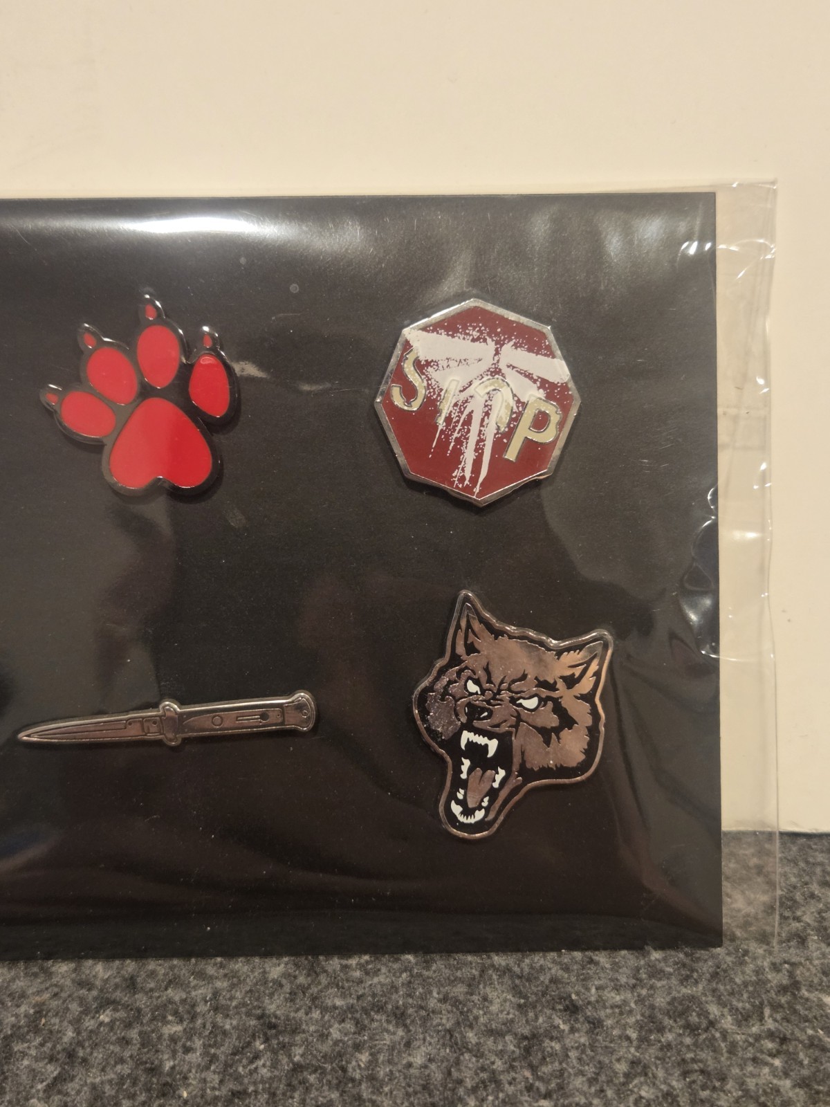 The Last Of Us Part II Collector’s Edition Enamel Pin Set New