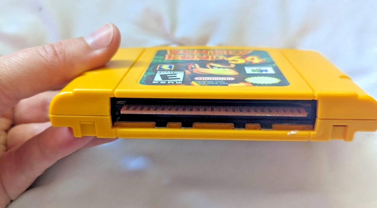 Donkey Kong 64 (Nintendo 64 N64, 1997) – Authentic, Tested & Working – yellow
