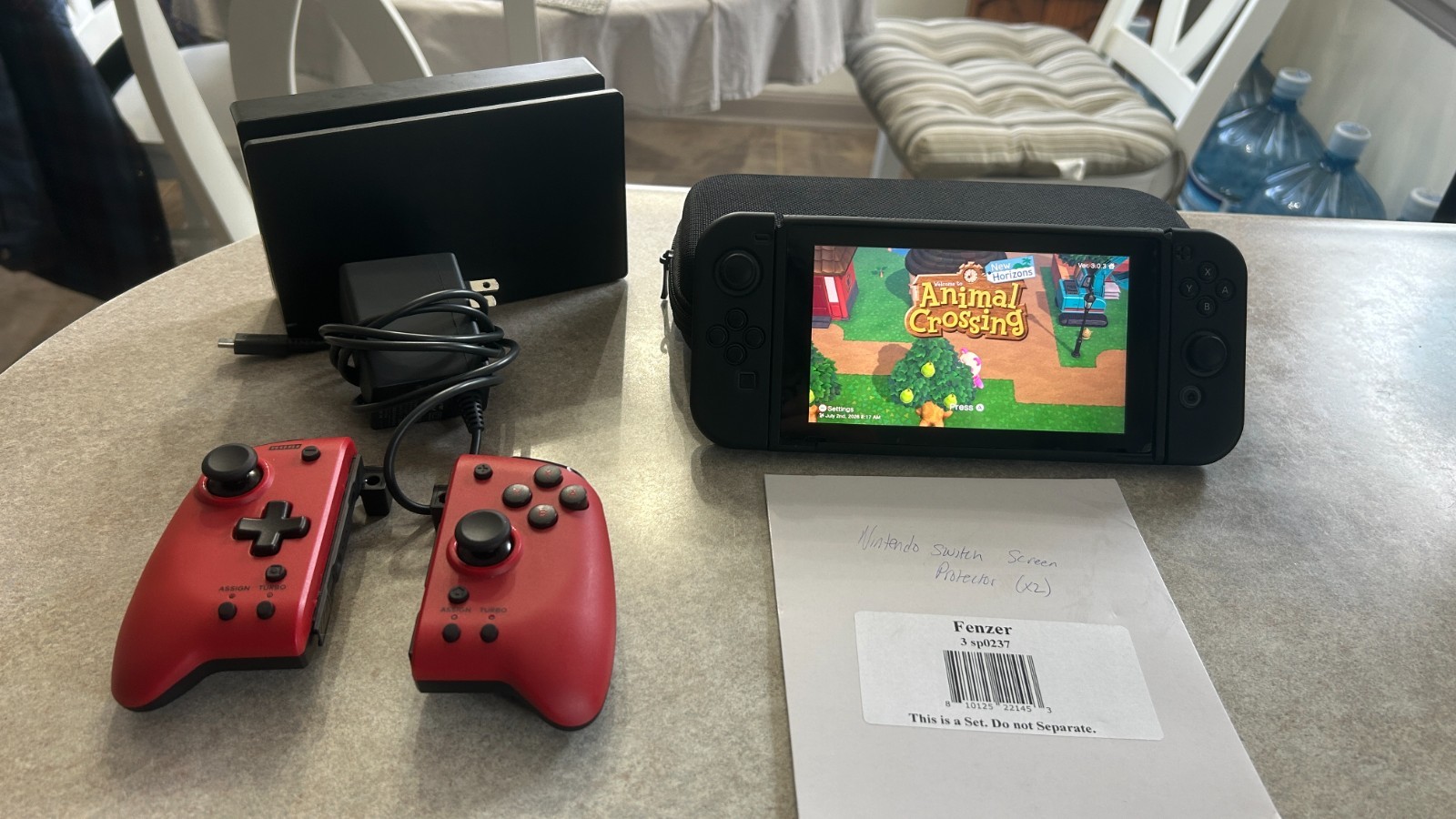Adult Owned Switch V2 Console HAC-001(-01) Bundle + HORI Split Pad Pro
