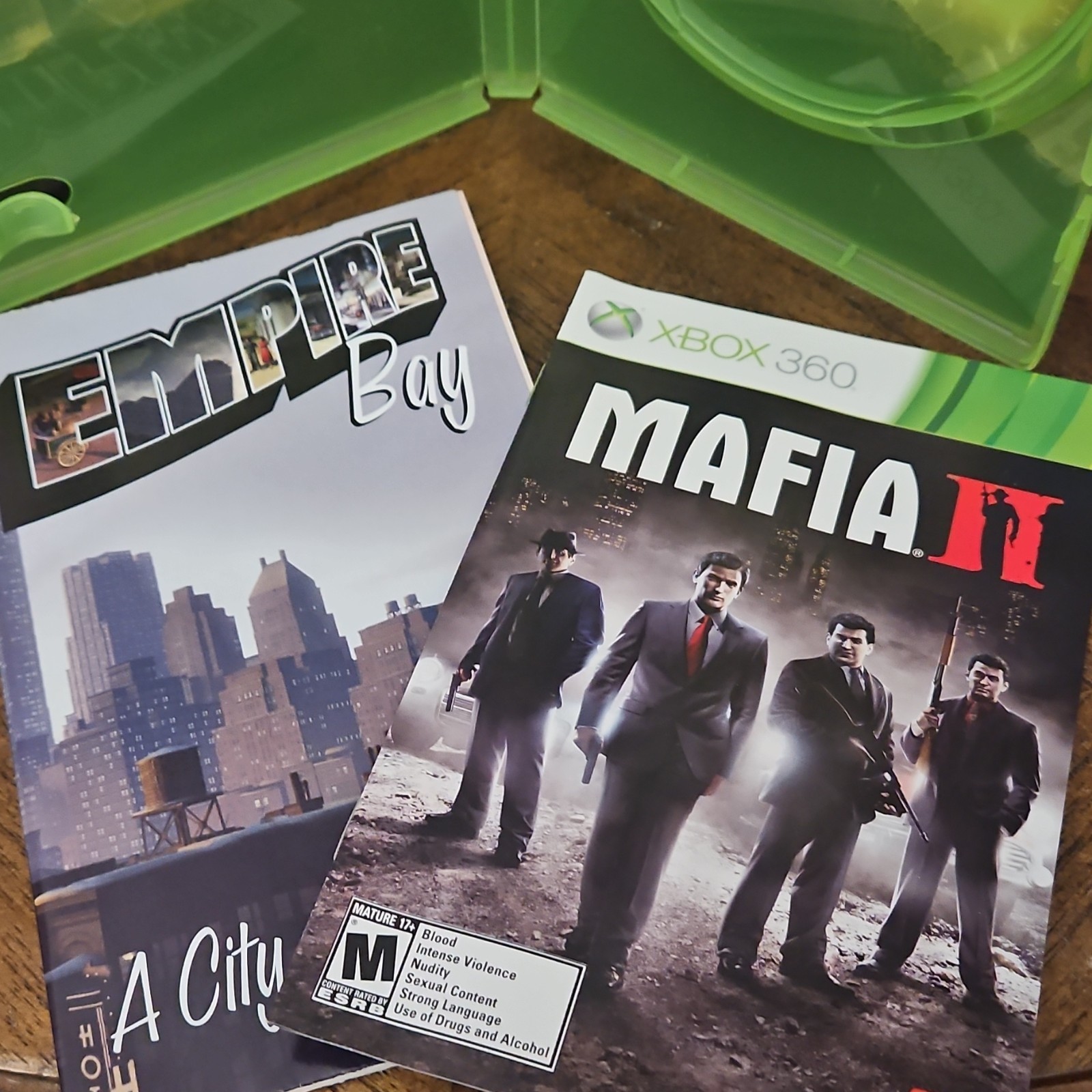 Mafia II Xbox 360 – Map and Manual Included in Good Condition – Tested and Works