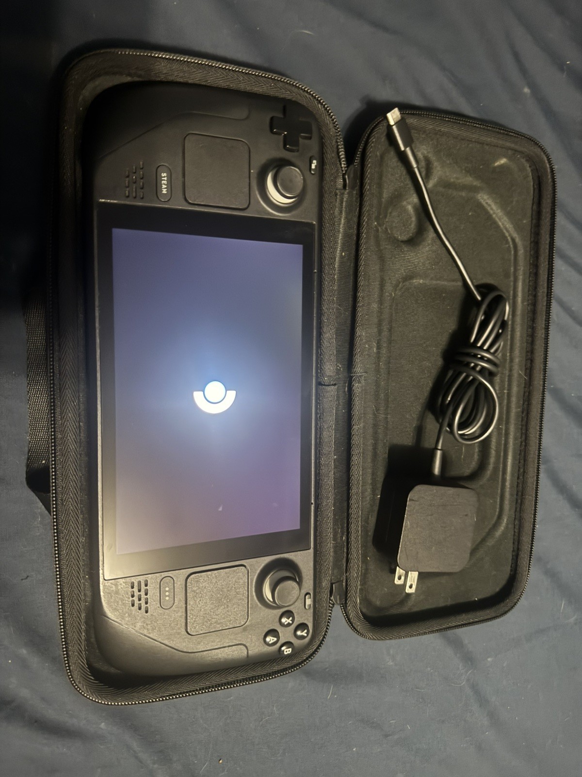 Steam Deck 256 GB LCD 100% Battery Health (with OEM Case, Original Charger)