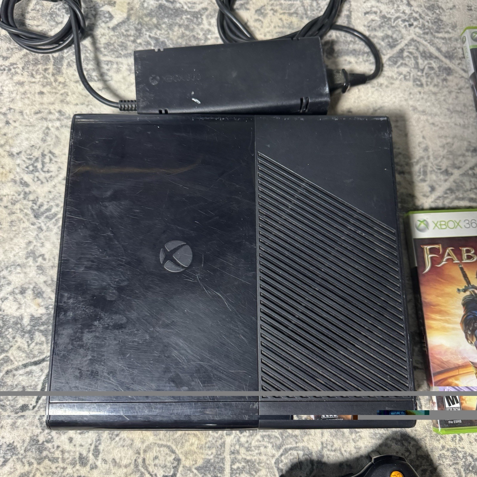 Xbox 360 E Series 4GB Console Bundle w/ Games READ DESC