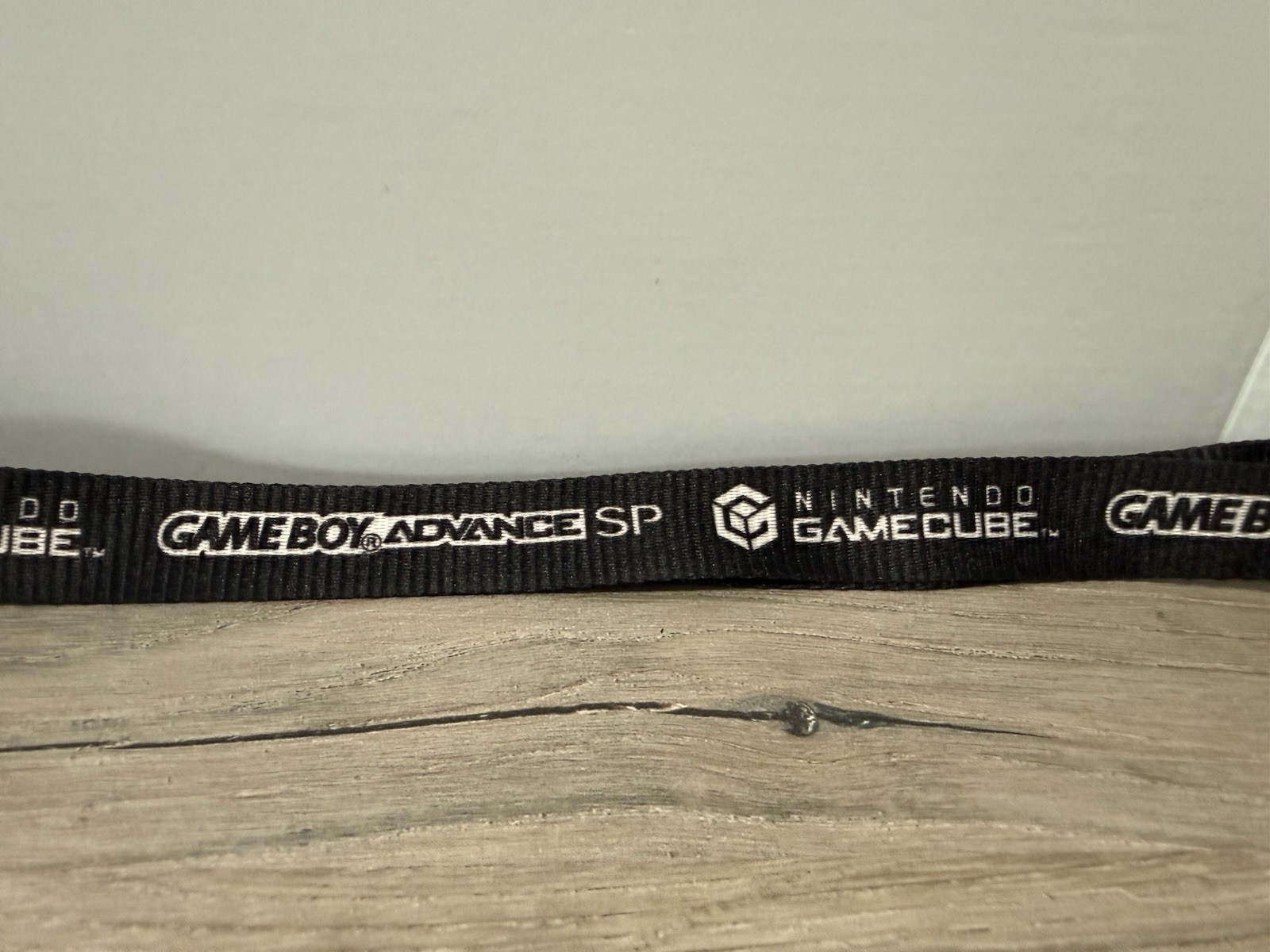 NINTENDO E3 EXCLUSIVE LANYARD BADGE HOLDER GAMECUBE GAMEBOY ADVANCE SP DBL SIDED