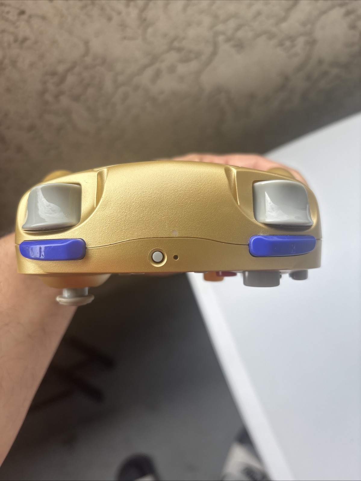 Nintendo Switch Controller GameCube Style Gold Turns ON Battery’s Not Included