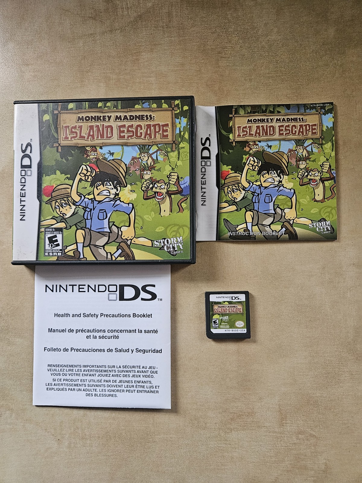 Nintendo DS Monkey Madness ISLAND ESCAPE – Storm City Games (2010)