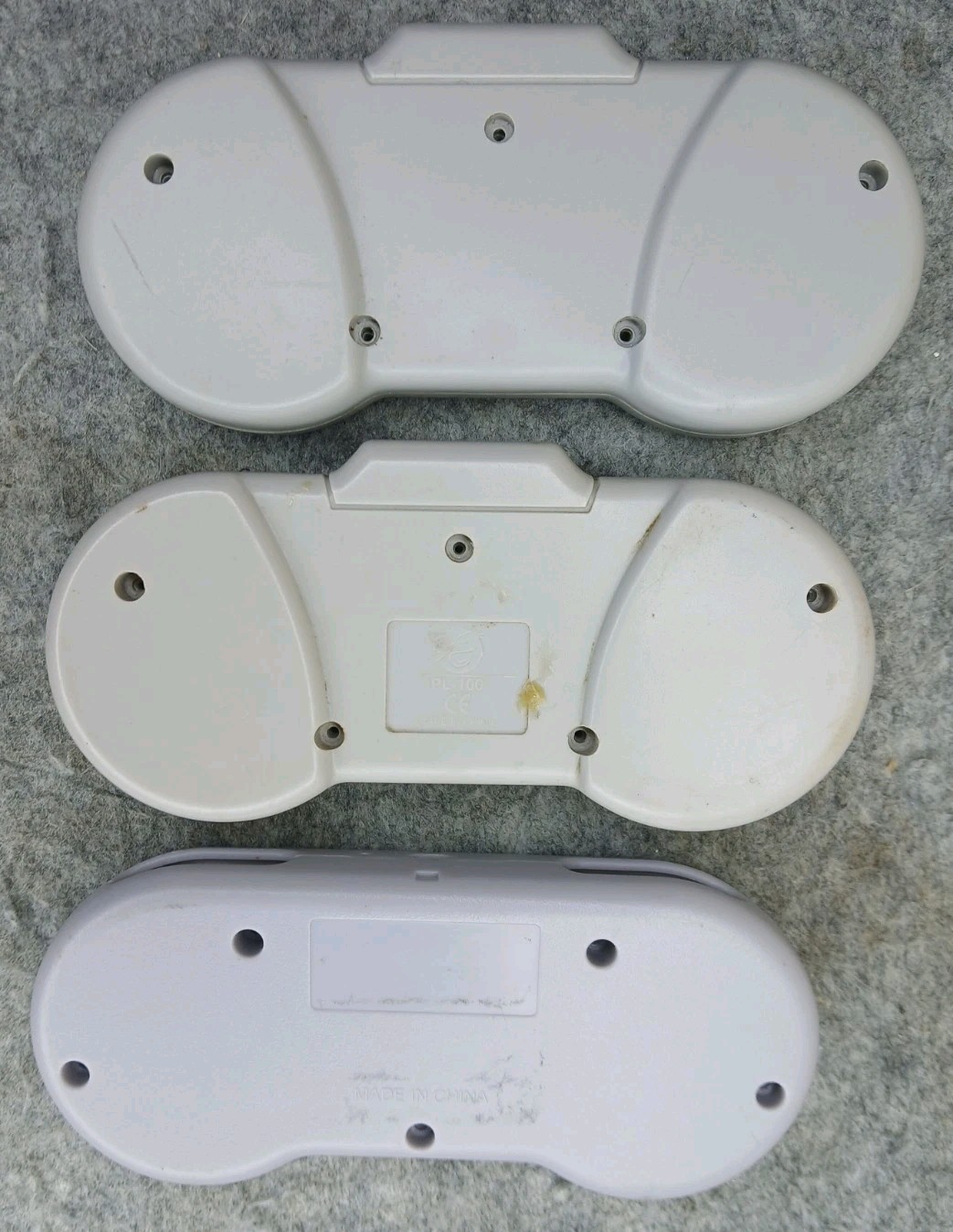 Lot 26 Third Party Controller Shells + 4 Wii Nunchuck Shells Screws Parts Repair