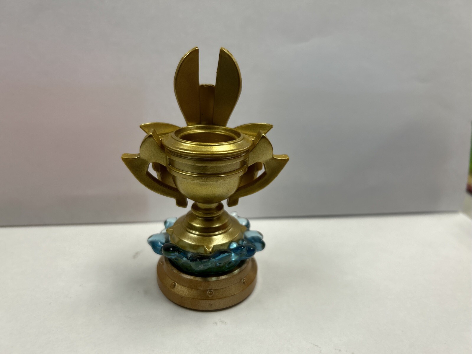 2015 Skylanders Golden Queen Sea Trophy Activision Model # 87577888