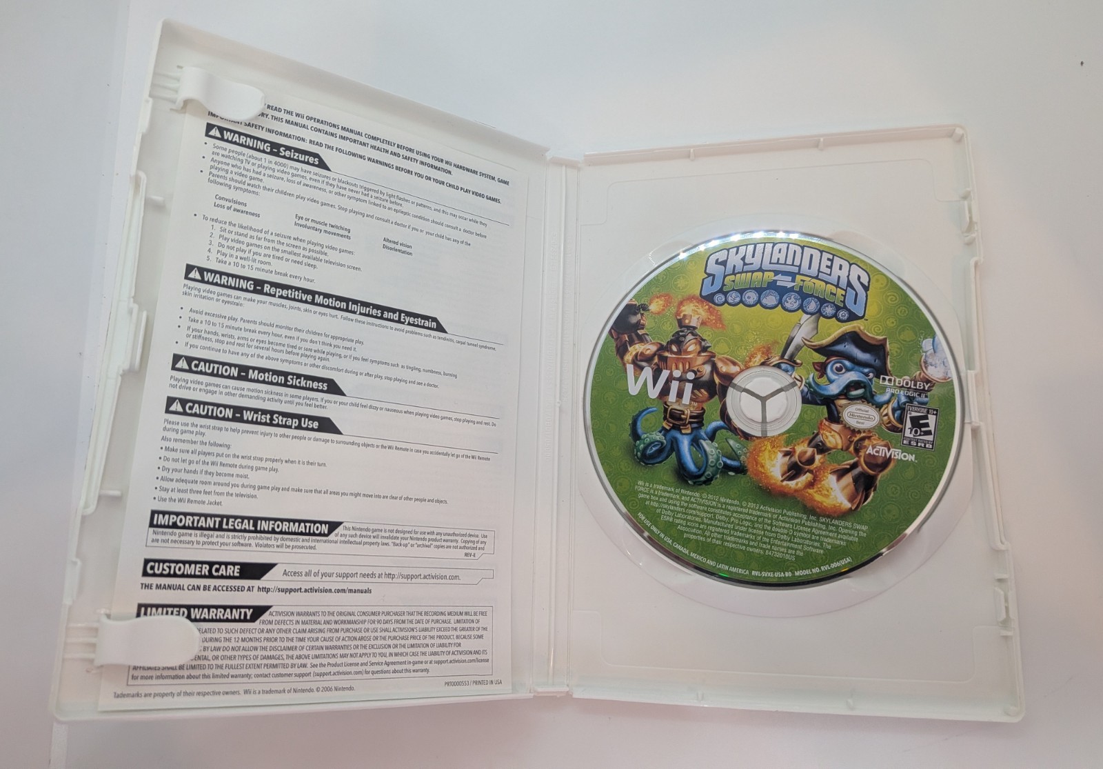 Lot of 4 Wii Skylanders Games Spyros Adventure, Giants, Superchargers,Swap Force