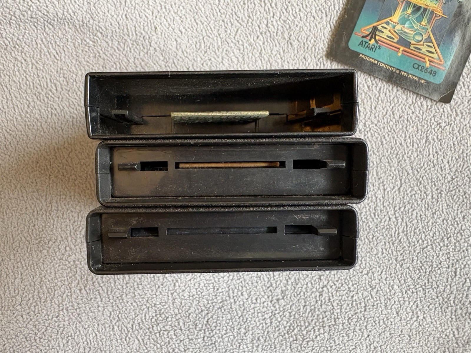 Atari 2600 Console Lot w/ Games, Joysticks, Paddles, Carrying Case Dig Dug