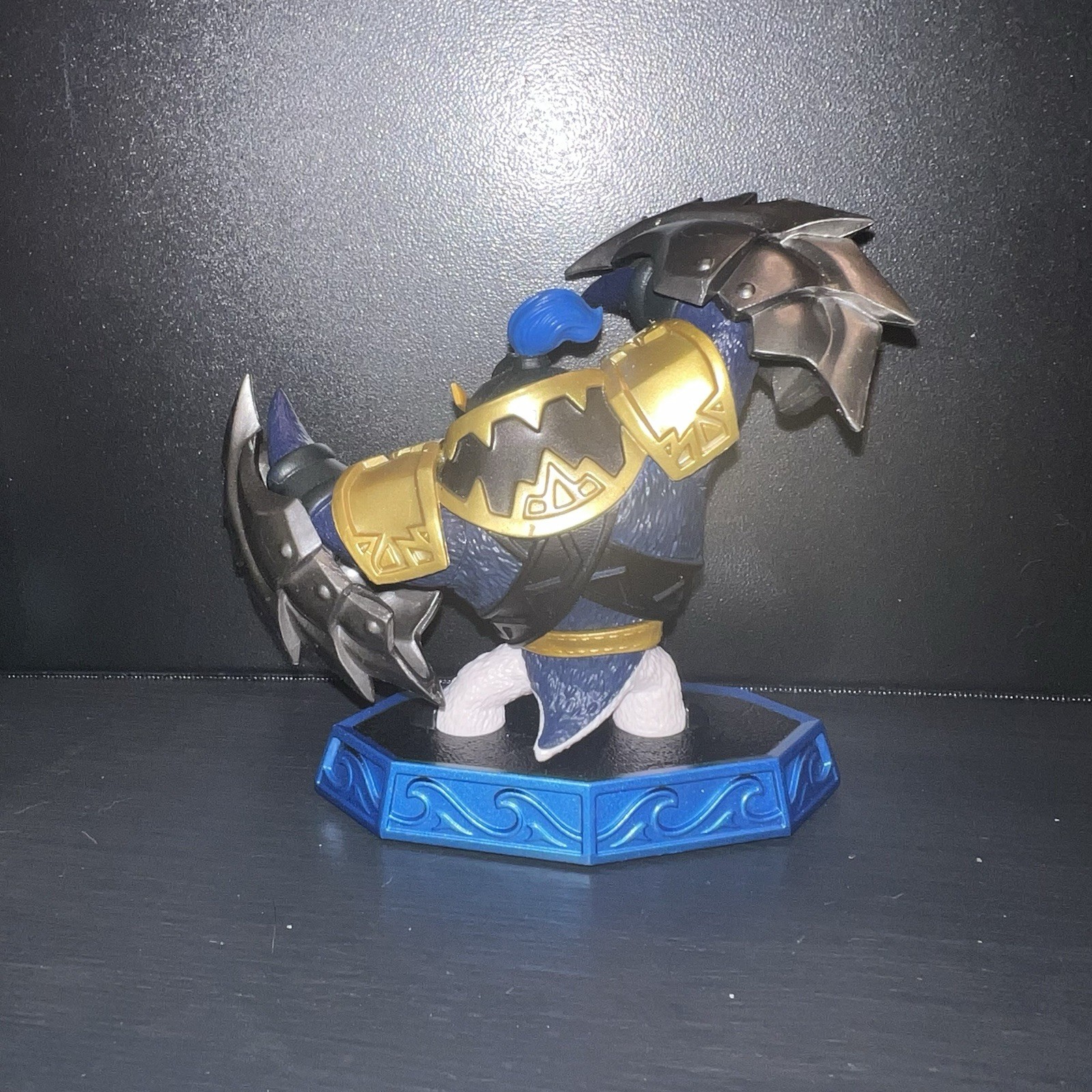Skylanders: Imaginators: King Pen Figure