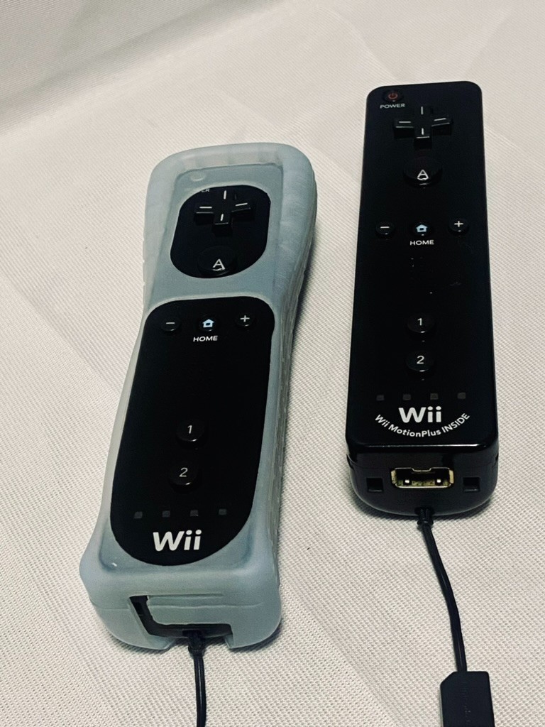 Nintendo Wii Black Console Bundle 19 Games 2 Remotes Zelda Smash Mario