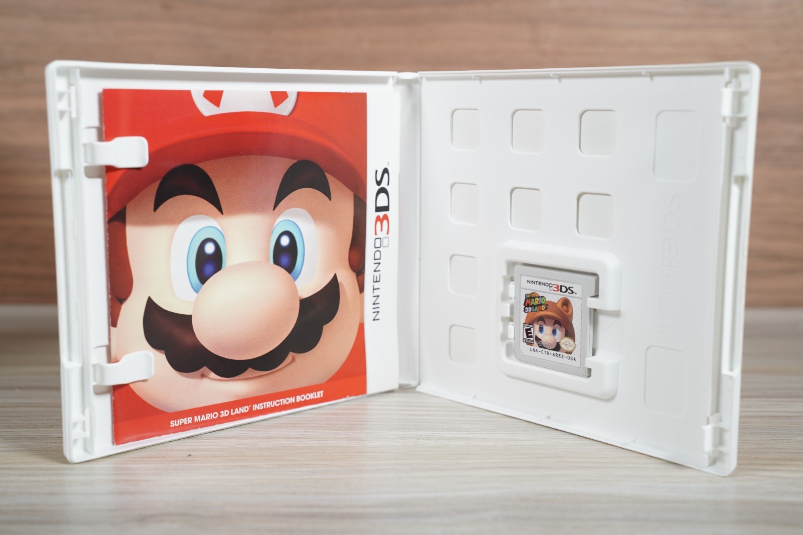 Super Mario 3D Land Nintendo 3DS CIB Complete Tested