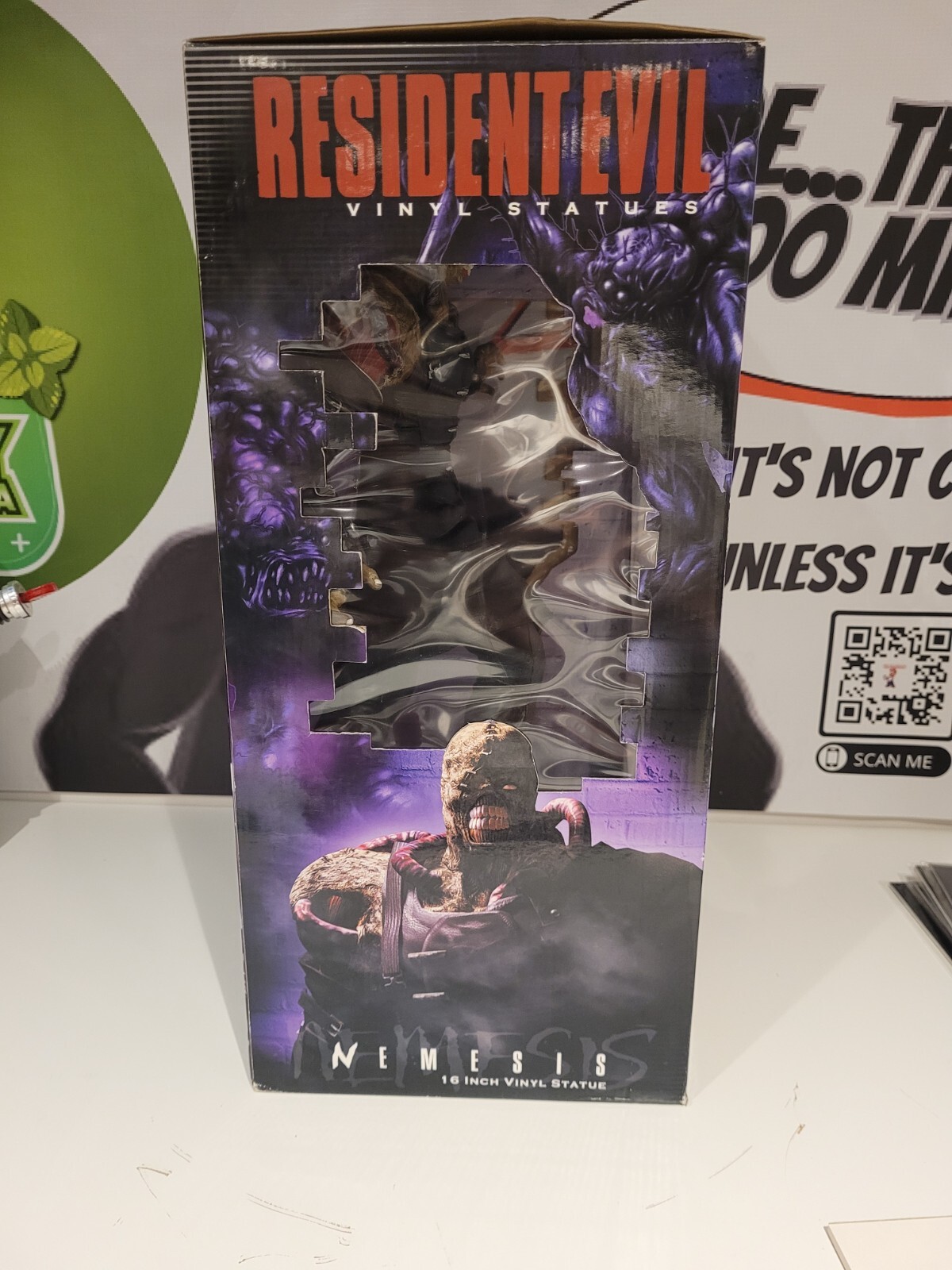 Resident Evil Nemesis Vinyl Statue 16 Inch Figure by Palisades Vintage 2000 New