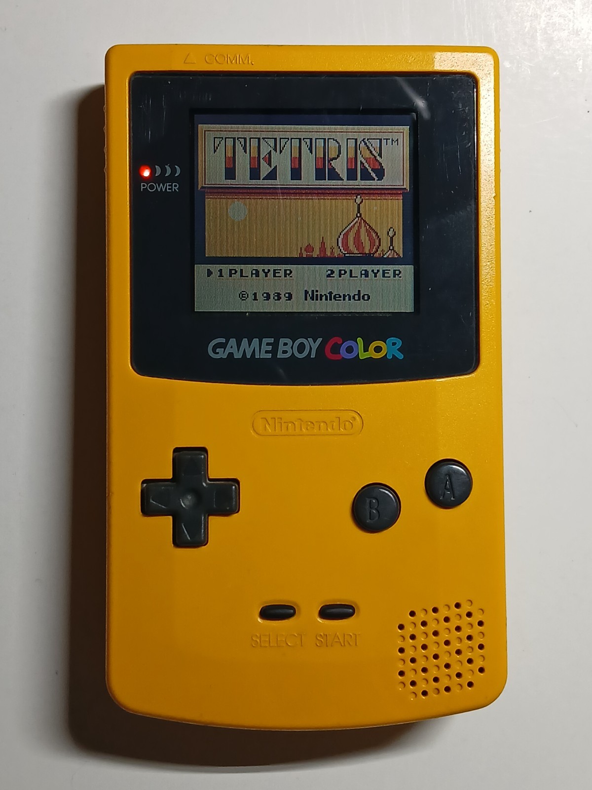 Nintendo Game Boy Color yellow GBC CGB-001 !!minor lens scuffs TESTED WORKING