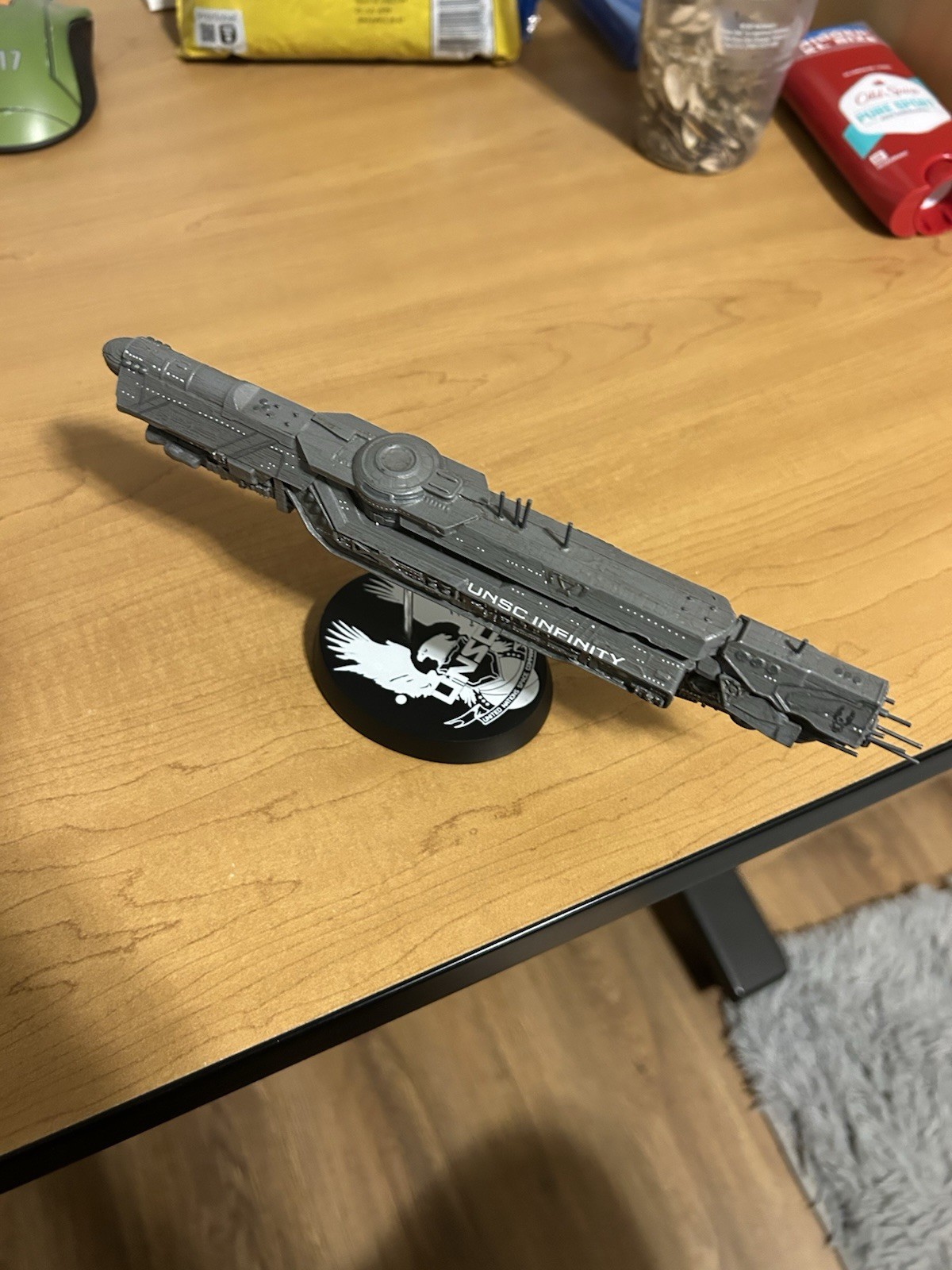 Dark Horse Halo UNSC Infinity 9″ Replica Model with Display Stand Boxed