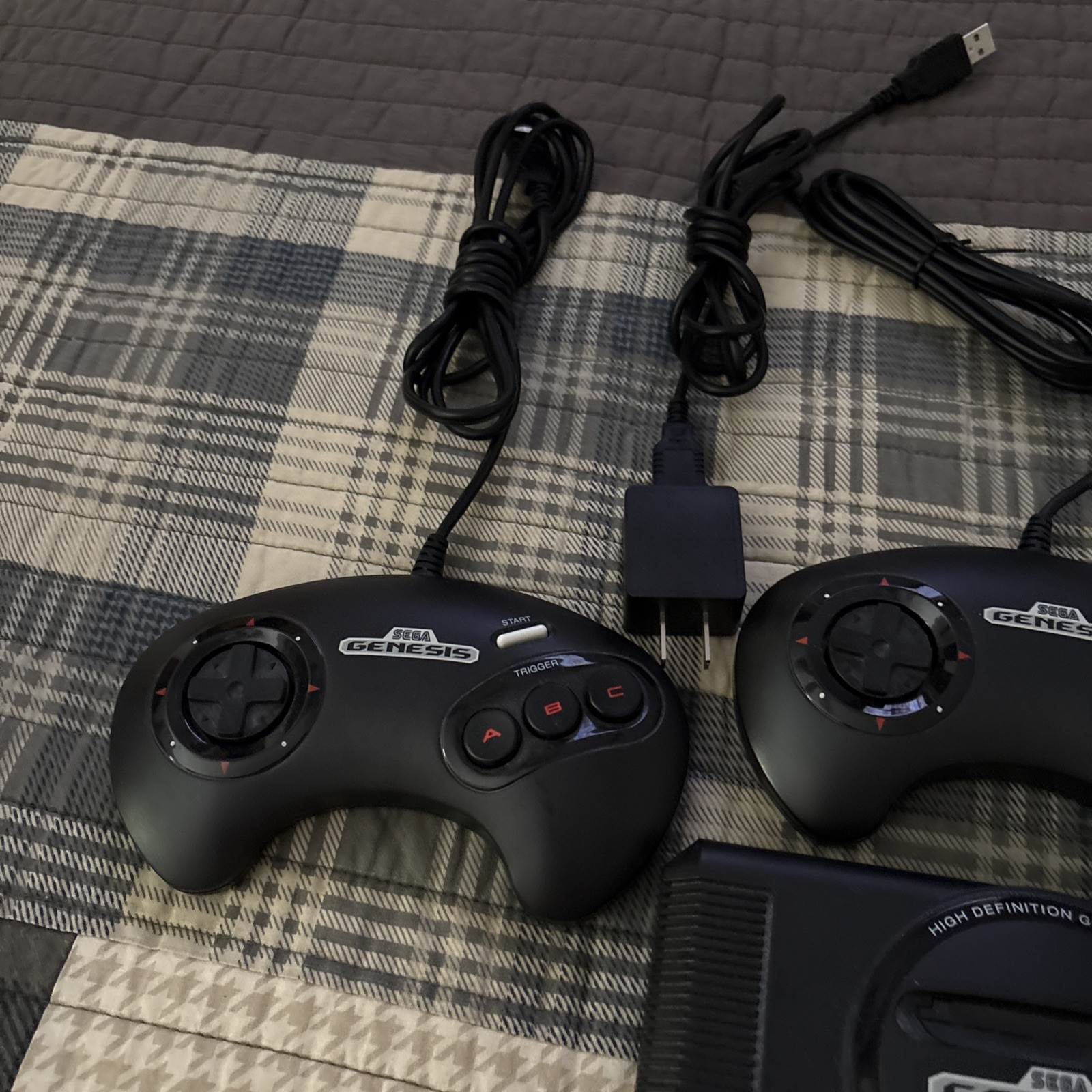 Sega Genesis Mini Classic Console 16 Bit MK-16000 W/ 2 Controllers & power cord