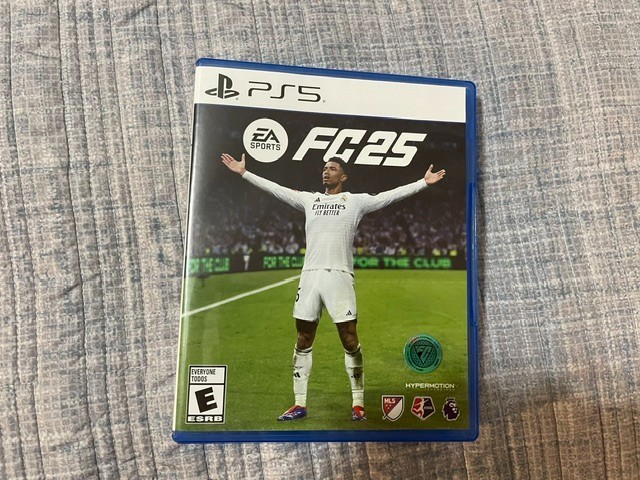 EA Sports FC 25 – Sony PlayStation 5
