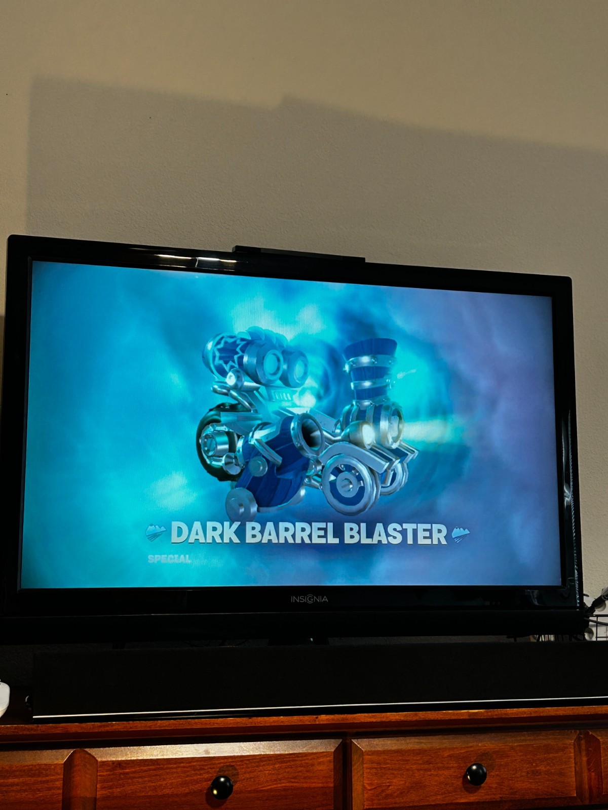 Activision Skylanders Dark Turbo Charge Donkey Kong + Barrel Blaster Figures