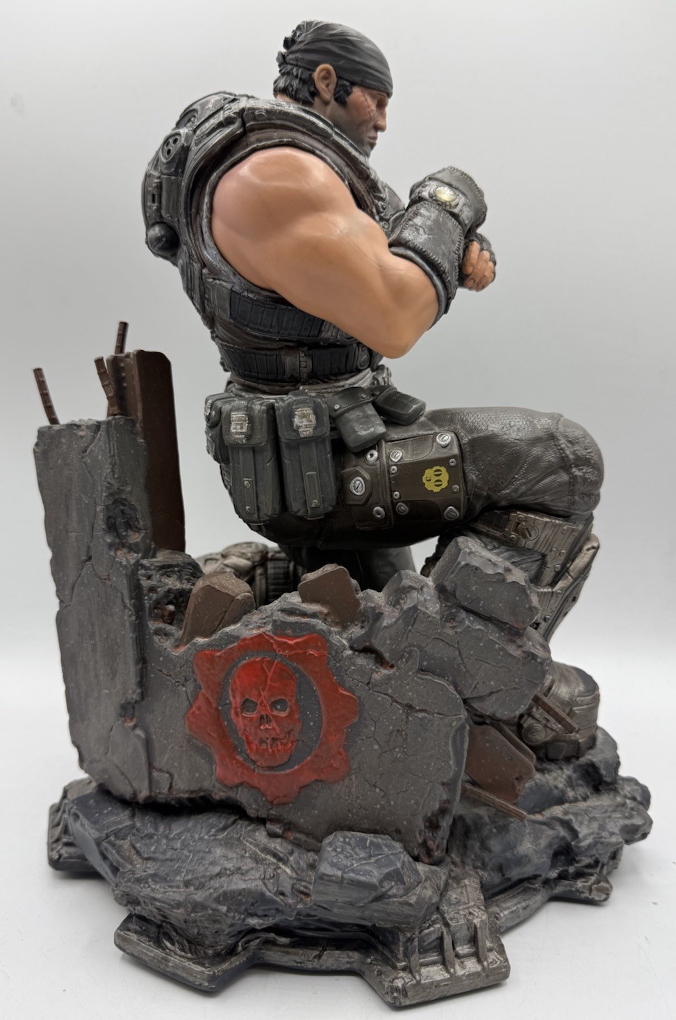 Gears Of War 3 Limited Edition-Marcus Fenix Figure Statue Epic Games