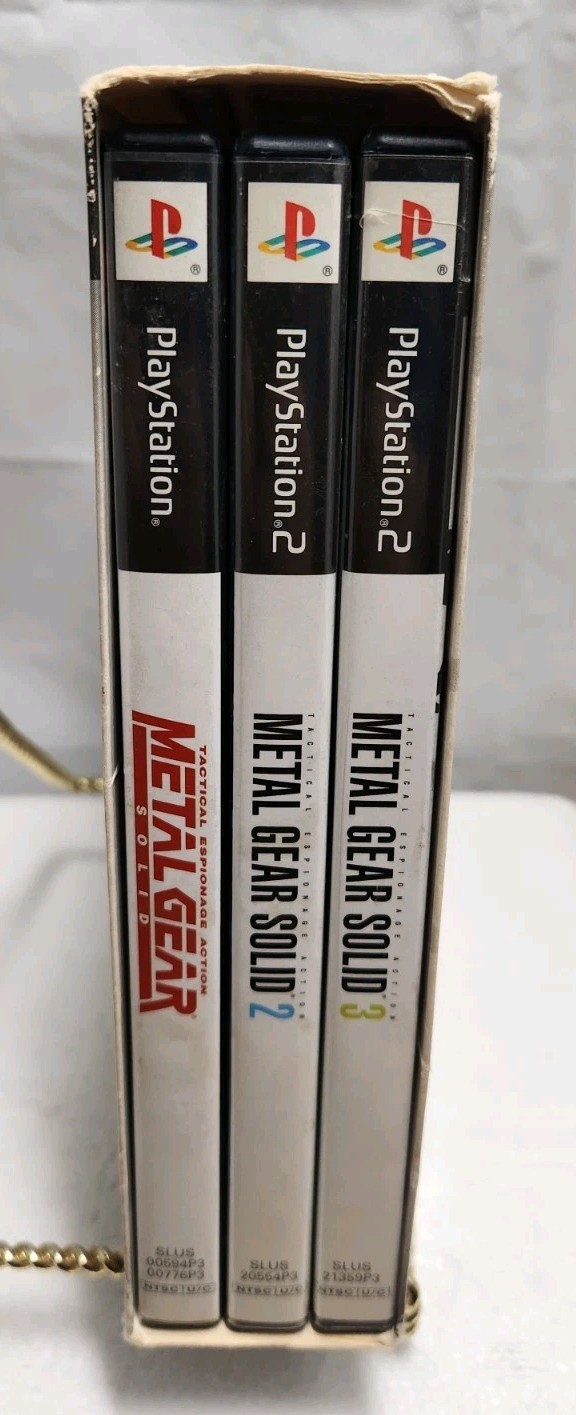 Box Set Metal Gear Solid: The Essential Collection – Sony PlayStation 1&2 Mint