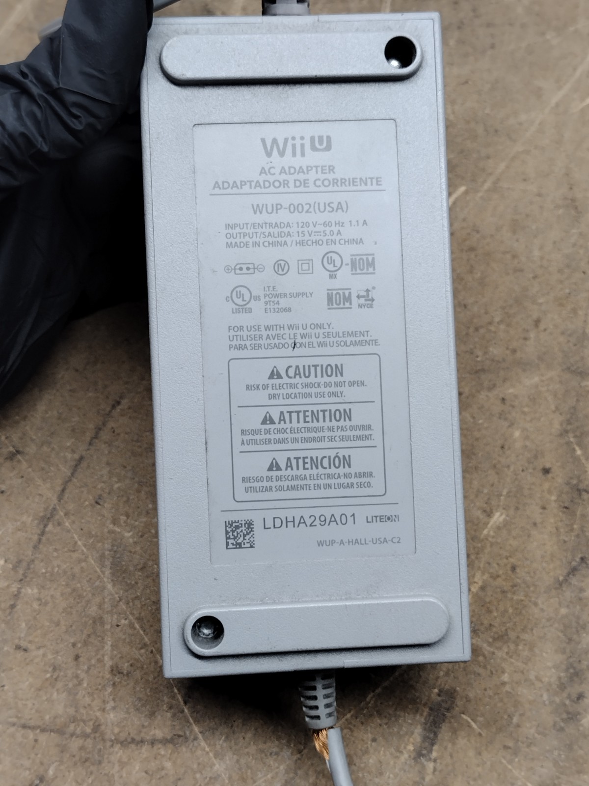 Nintendo Wii U Console WUP-101 & Game Pad WUP-010 Black w/ Cables & Dock – USED