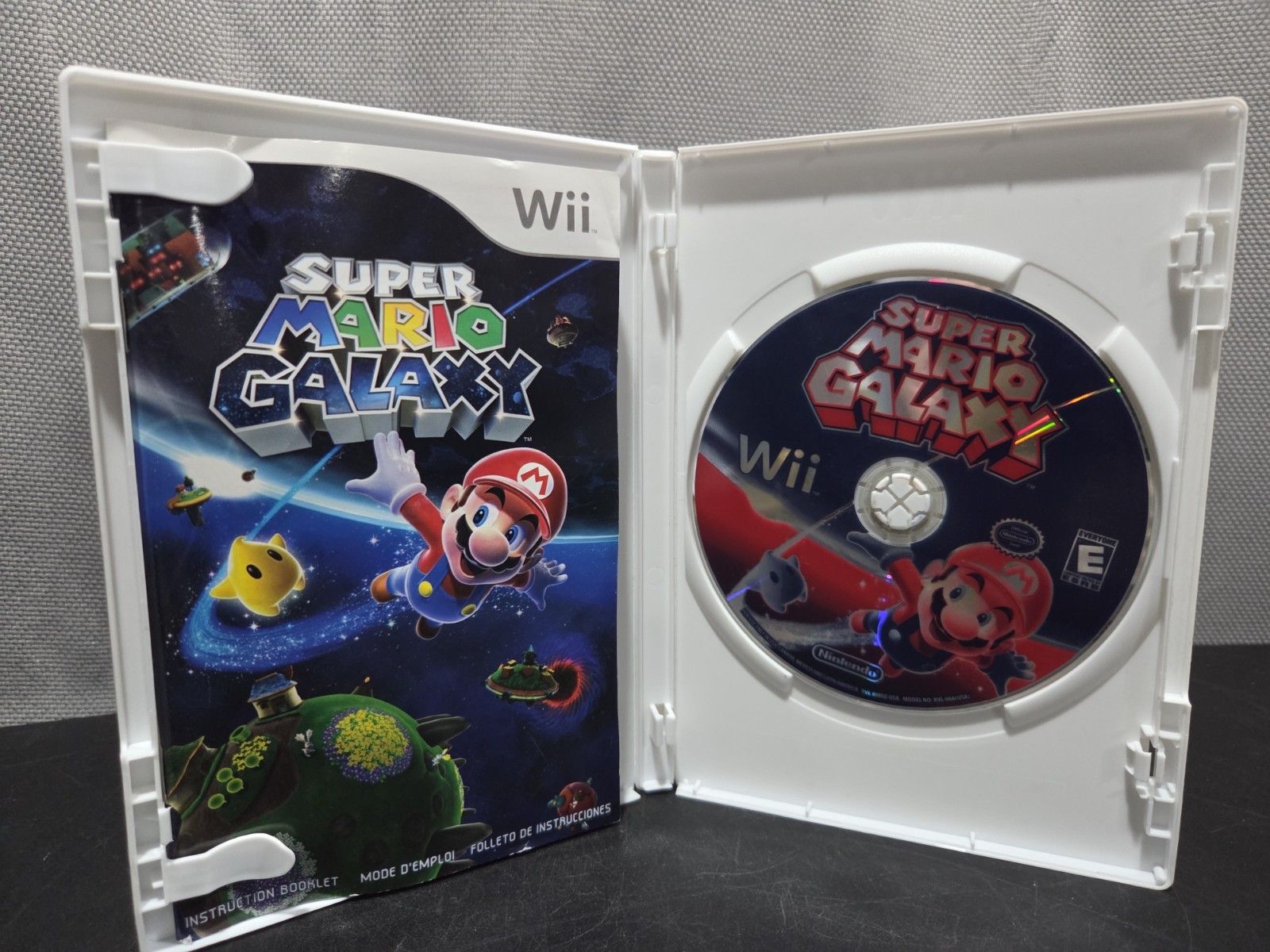 Super Mario Galaxy (Nintendo Wii, 2007) CIB Complete In Box Tested And Working