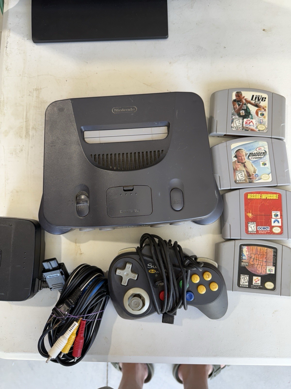 Nintendo 64 N64 Console w/ Controller and Games – Tested/Works