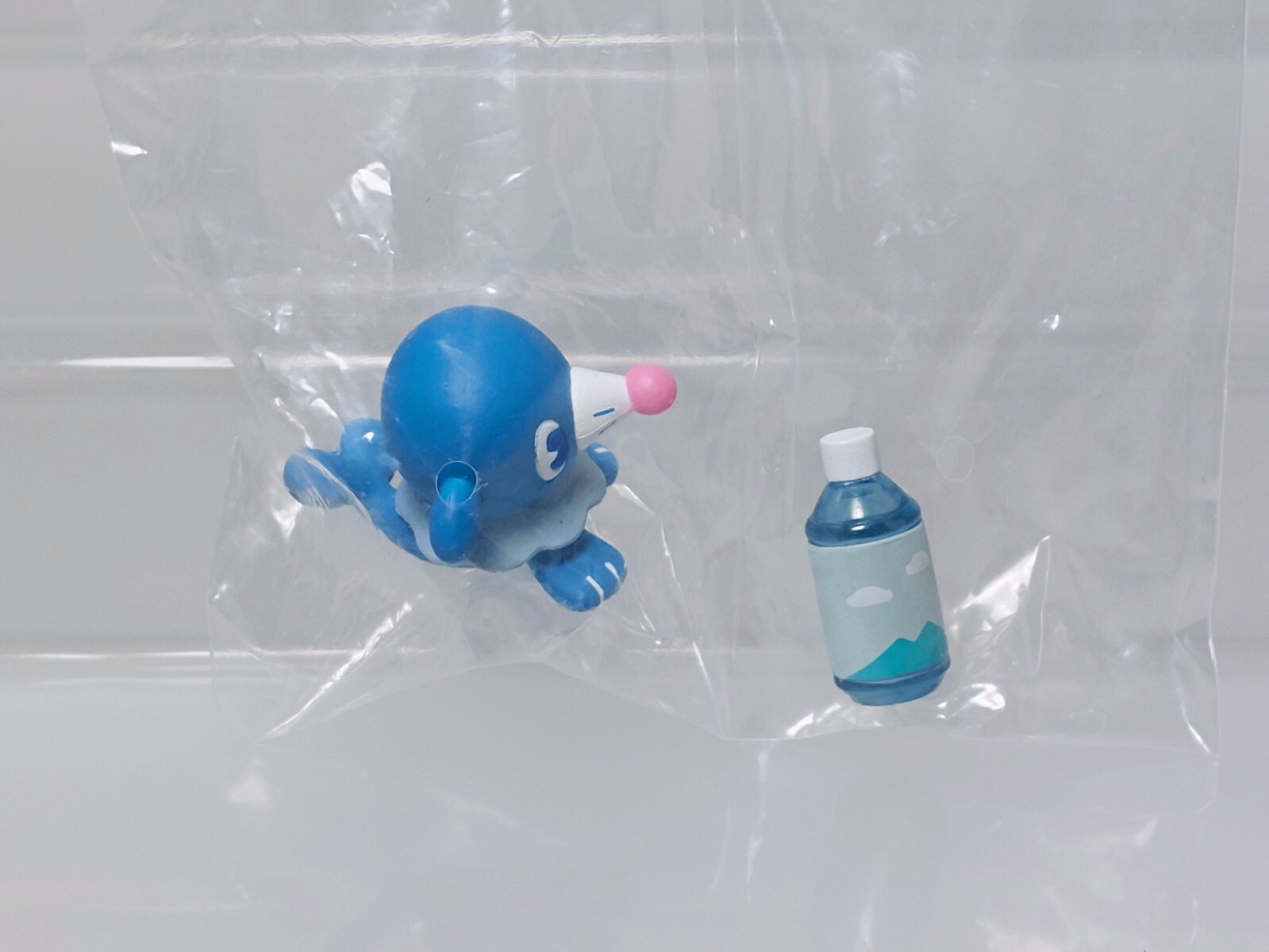 Pokemon Center Japan 2019 Figure Collection Oishii Mizu Popplio New 0.8in