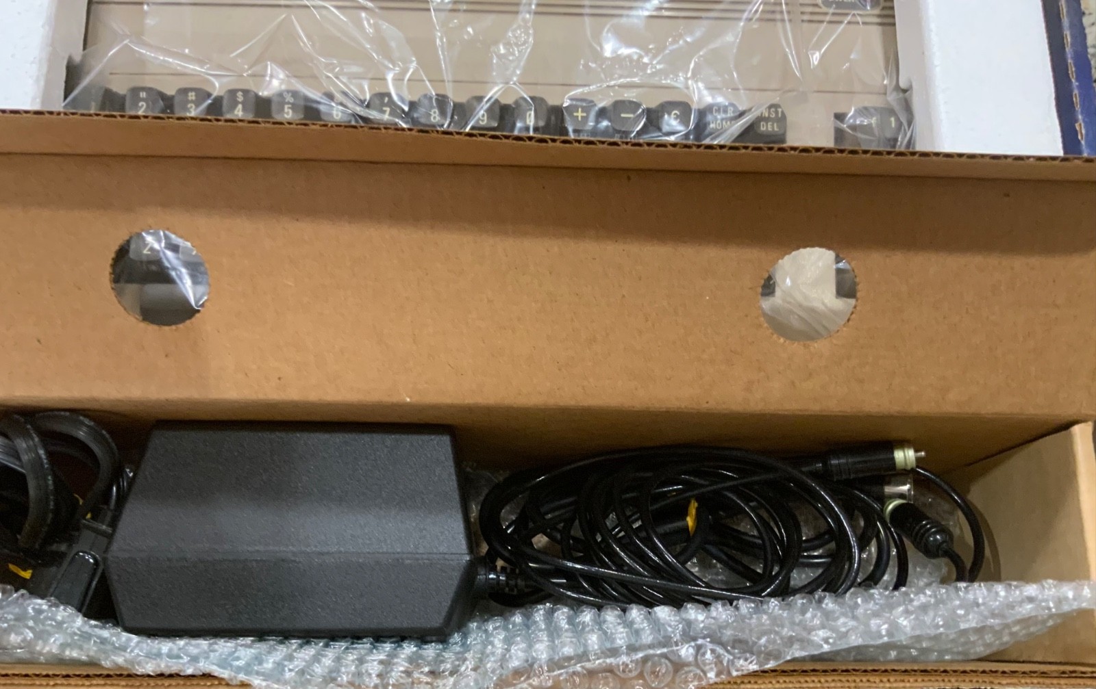 Vintage Original Commodore 64 Console Nice Condition Original Box Made In USA