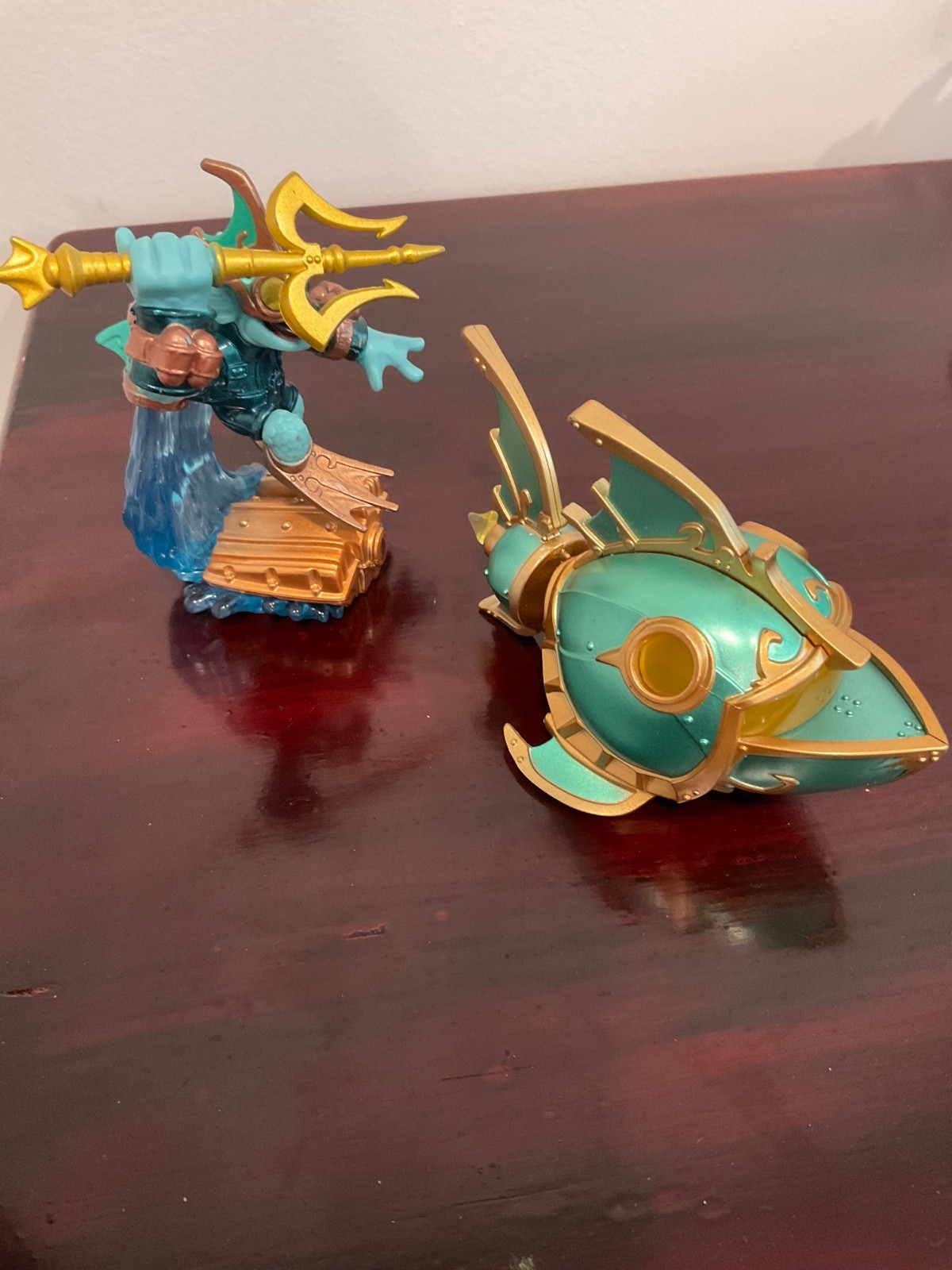 Skylanders Superchargers Reef Ripper Vehicle Deep Dive Gill Grunt Water Element