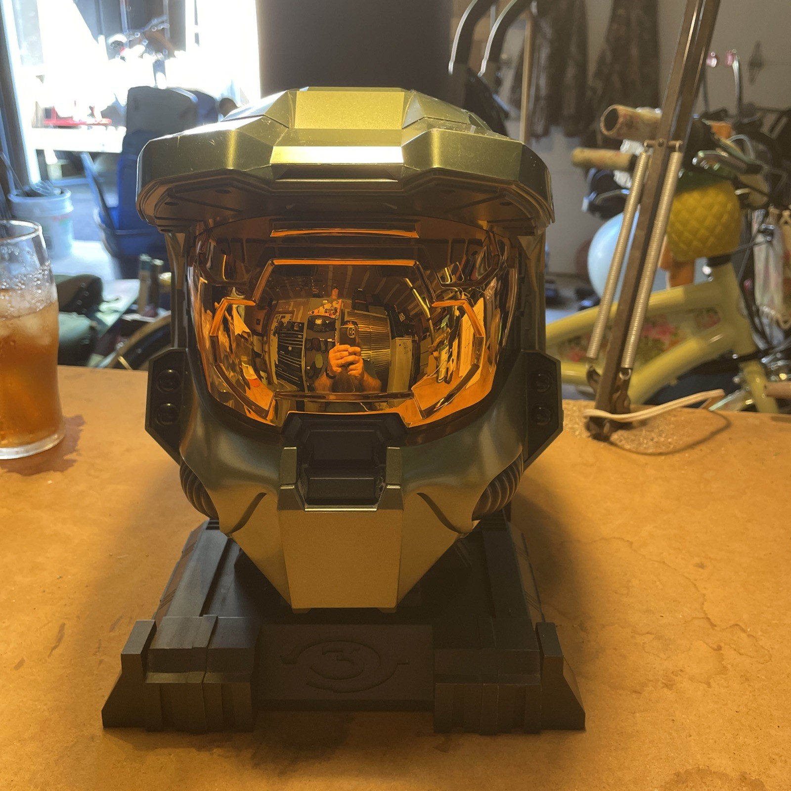Halo Master Chief Helmet Light-Up Display Stand – Helmet Model for Halo Series