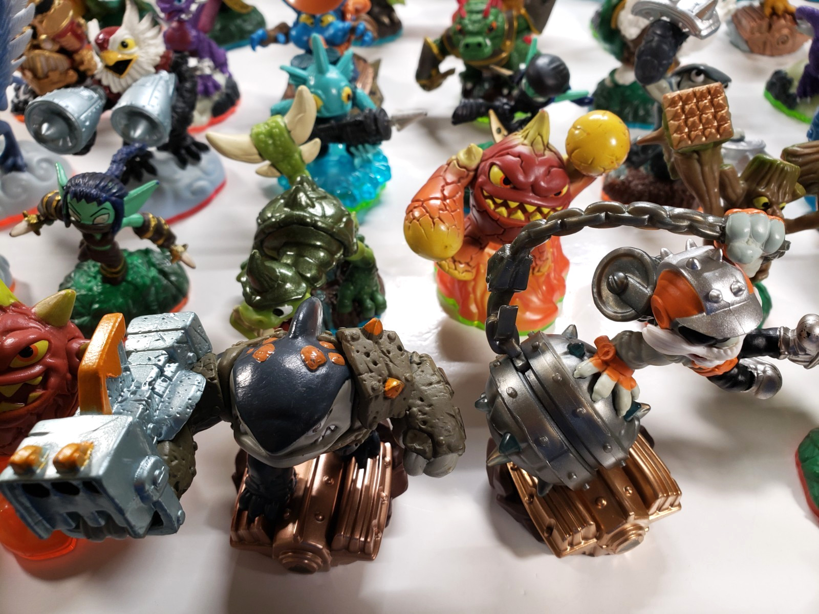 Skylanders Lot of 42 Figures – Superchargers Spyro’s Adventure Giants Swap Force