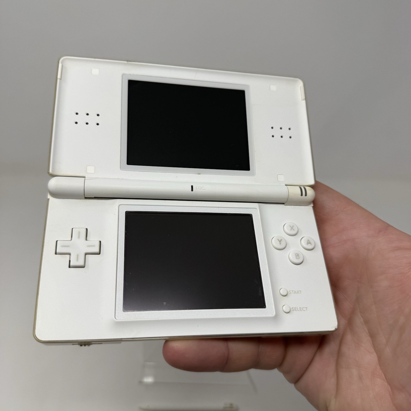 Nintendo DS Lite Handheld Console – White w/ Stylus Tested and Working