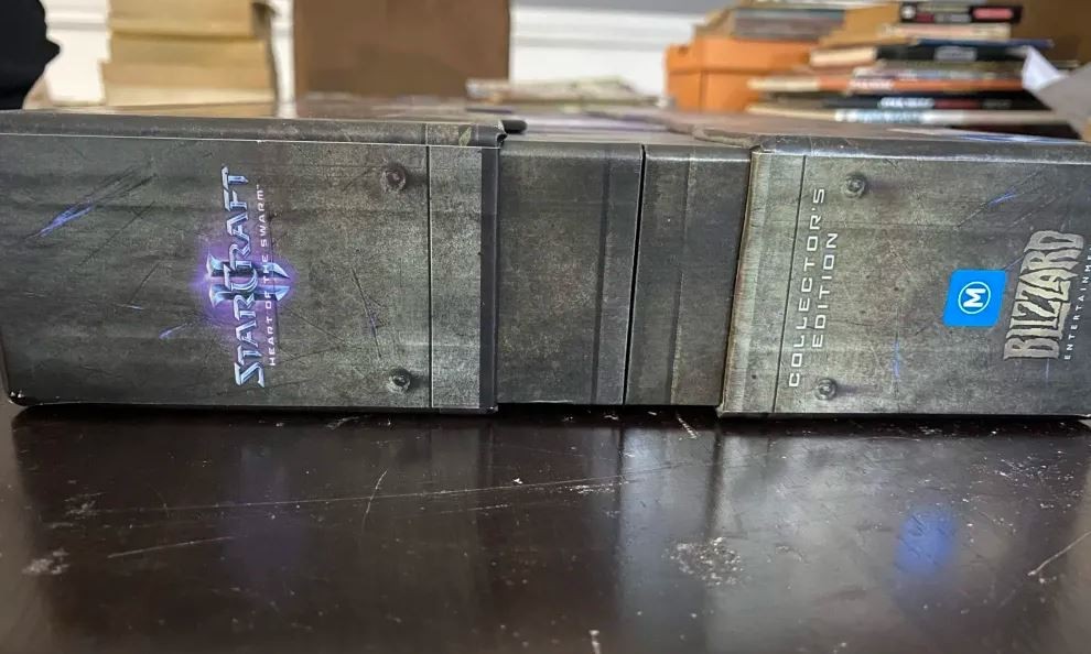 Starcraft 2: Heart of The Swarm Collector’s Edition (not sure if codes redeemed)