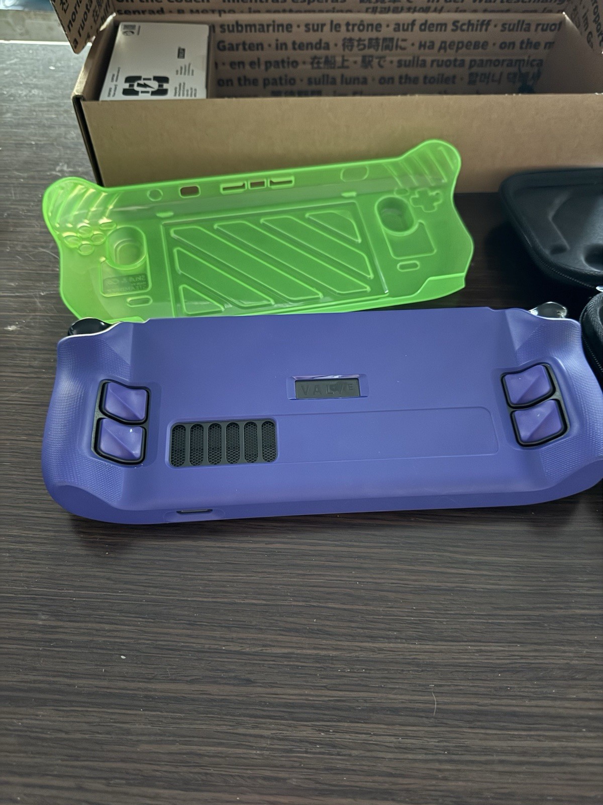 Valve Steam Deck LCD Upgraded NVMe 2TB 2 Cases, Original Charger