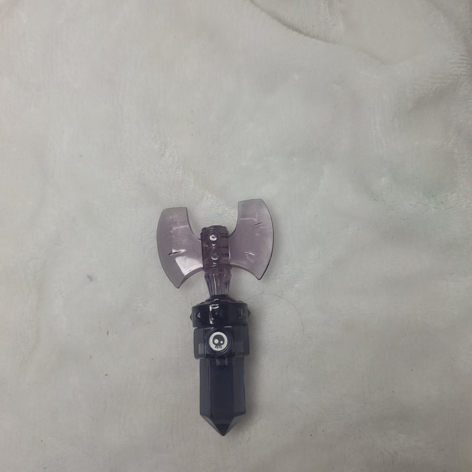 Skylanders Trap Team Undead Axe Trap, also known as the Haunted Hatchet.