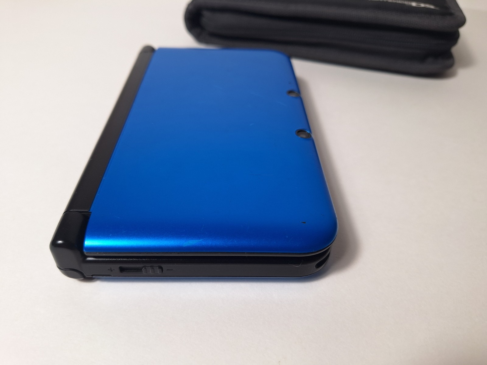Nintendo 3DS XL Blue Black Handheld Console Charger Stylus Tested New Battery