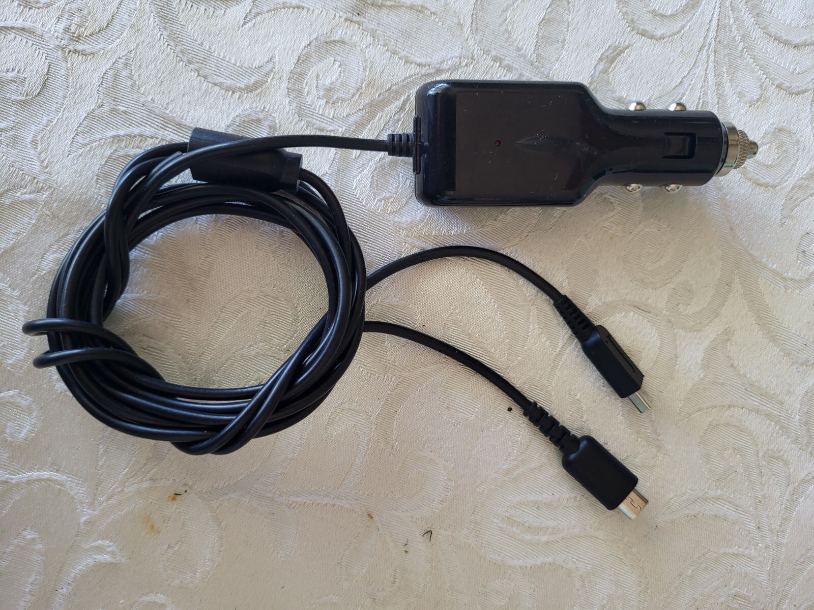 Nintendo CAR CHARGER for DS and 2DS and 3DS ~ 5ft cord
