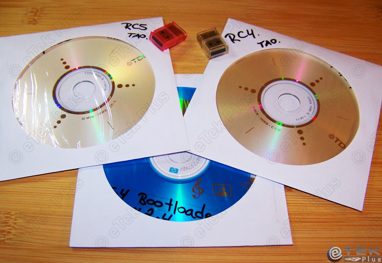 1x Dreamcast Dreamshell Disc Pack & Micro SD USB Readers for Serial Adapter