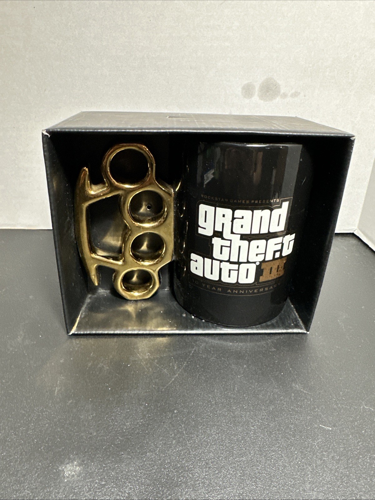 Grand Theft Auto GTA 3 Knuckleduster Mug Rare Rockstar Merchandise Collectible V