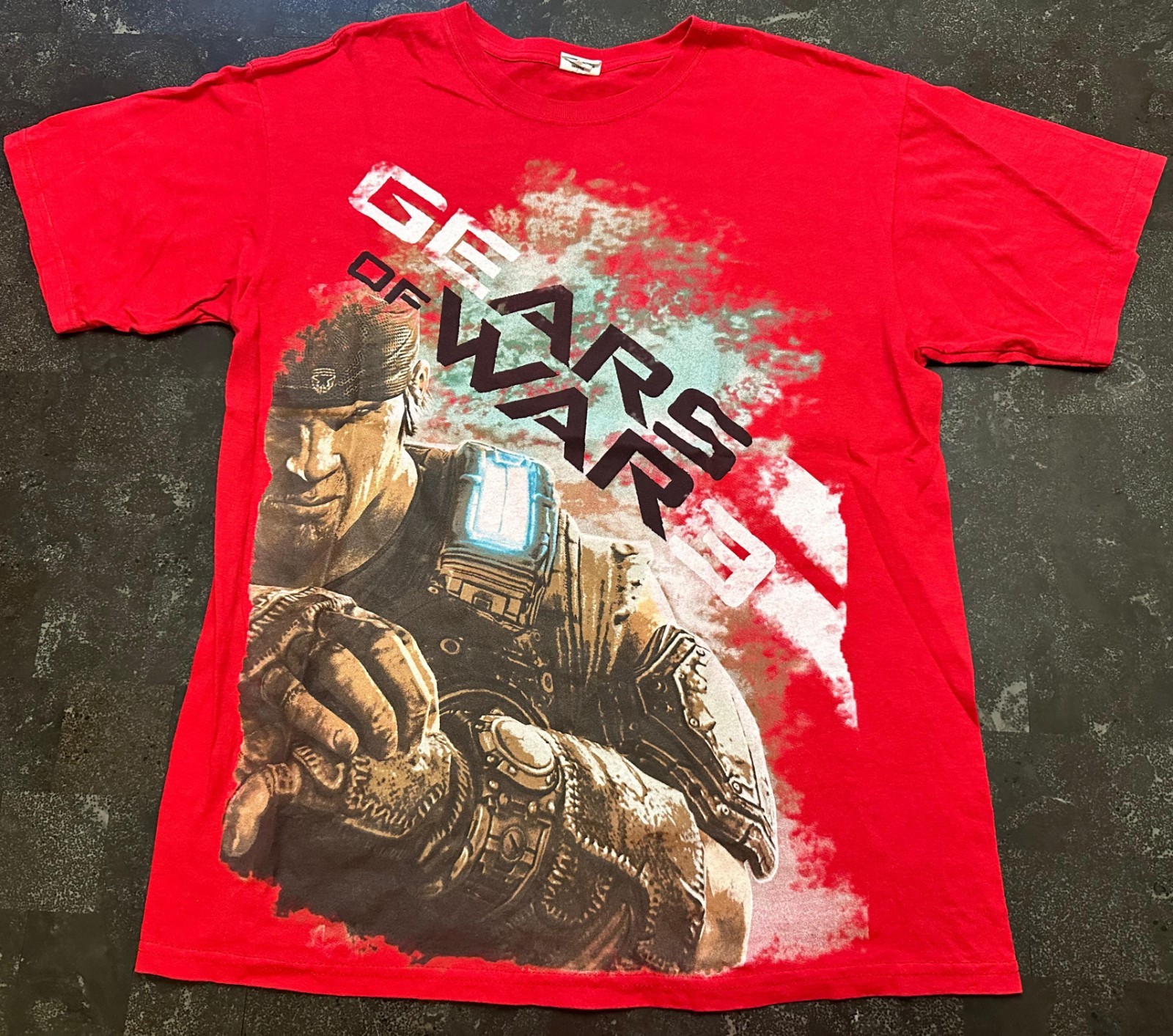 GEARS OF WAR 3 Marcus Fenix Shirt RED Large L PROMO Microsoft Store GOW